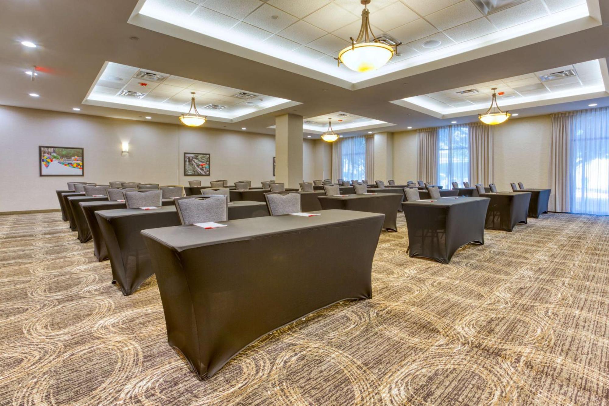 Drury Inn&suites Near La Cantera San Antonio